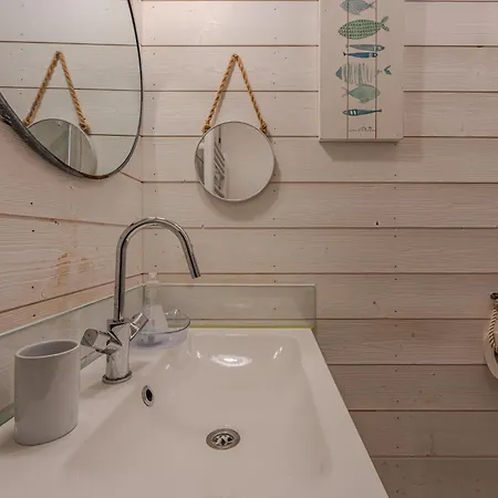 T2 Vue Apartment *